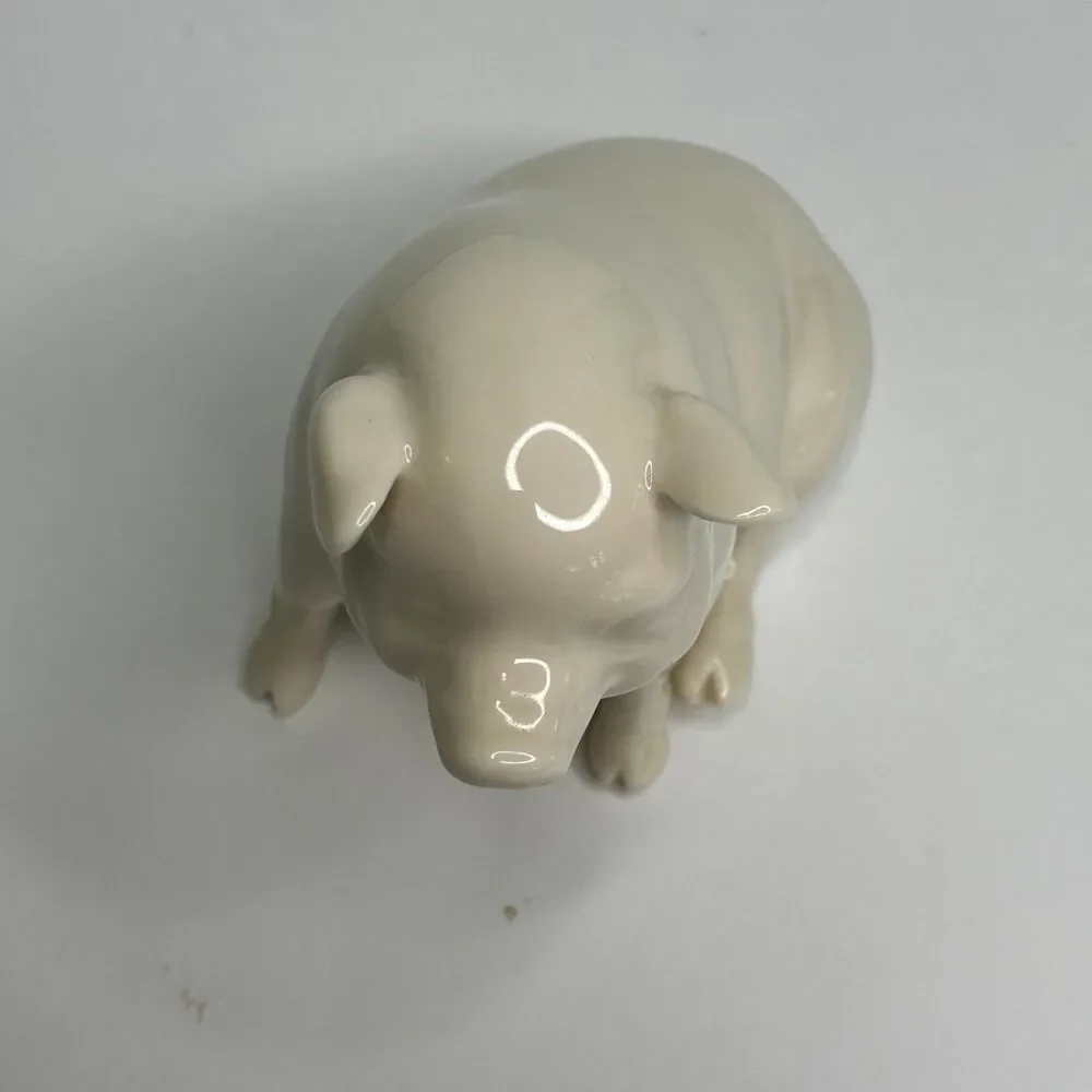Vintage Belleek Pottery Porcelain Pig Figurine: 2